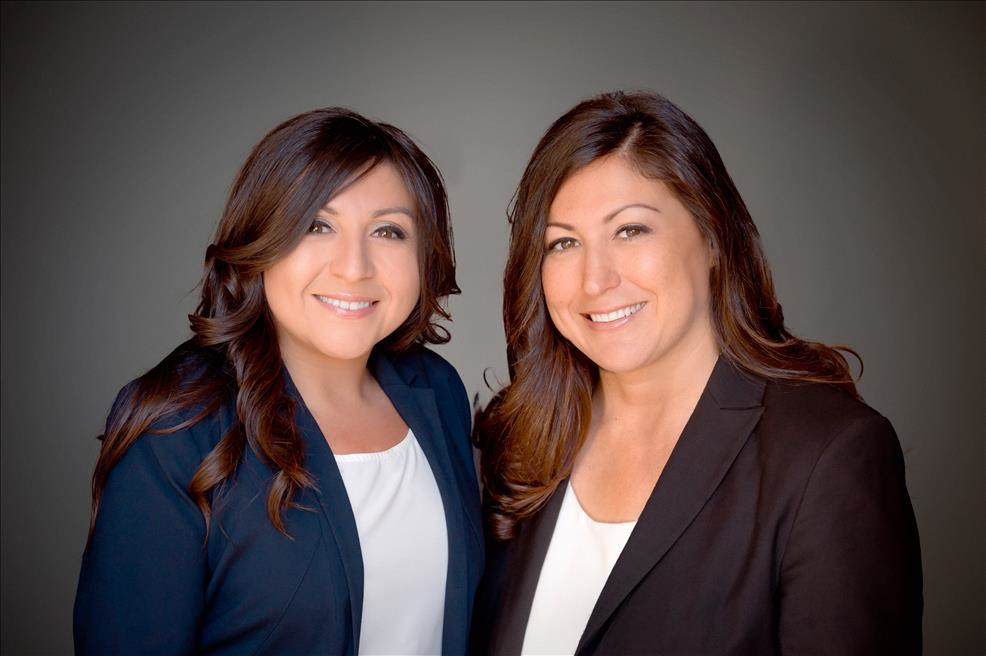 Cristina & Amparo Mendoza