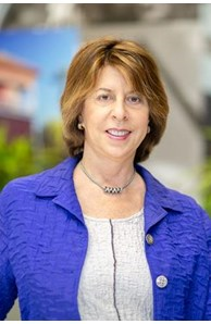 Doris Abouav