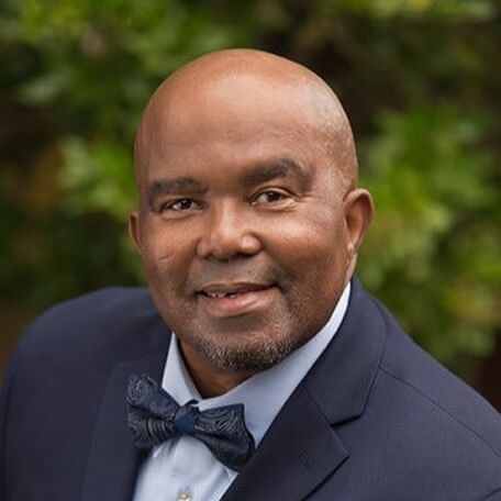 Robert Nongauza