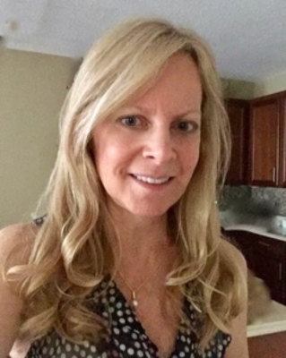 Linda Santoro, REALTOR®, CNE, GKC