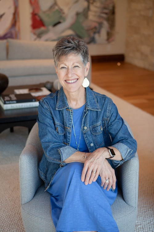 Lori Buechner