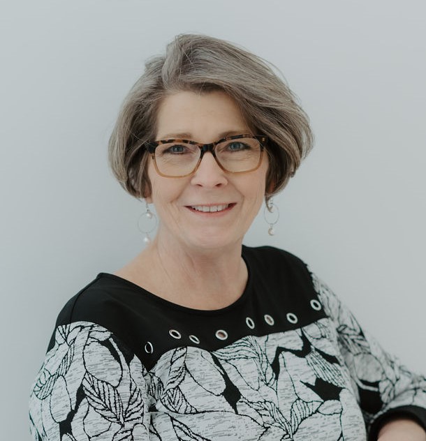 Tina Hunter Howell