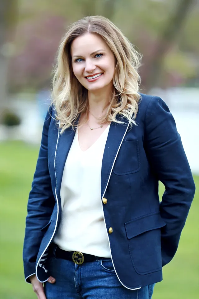 Marie DiCosola