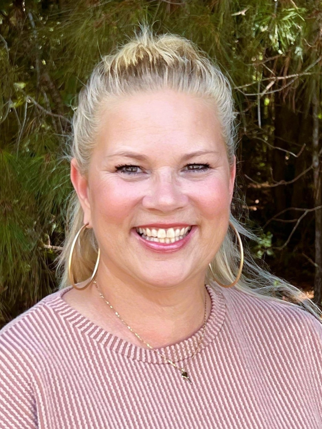Shelly Clifton