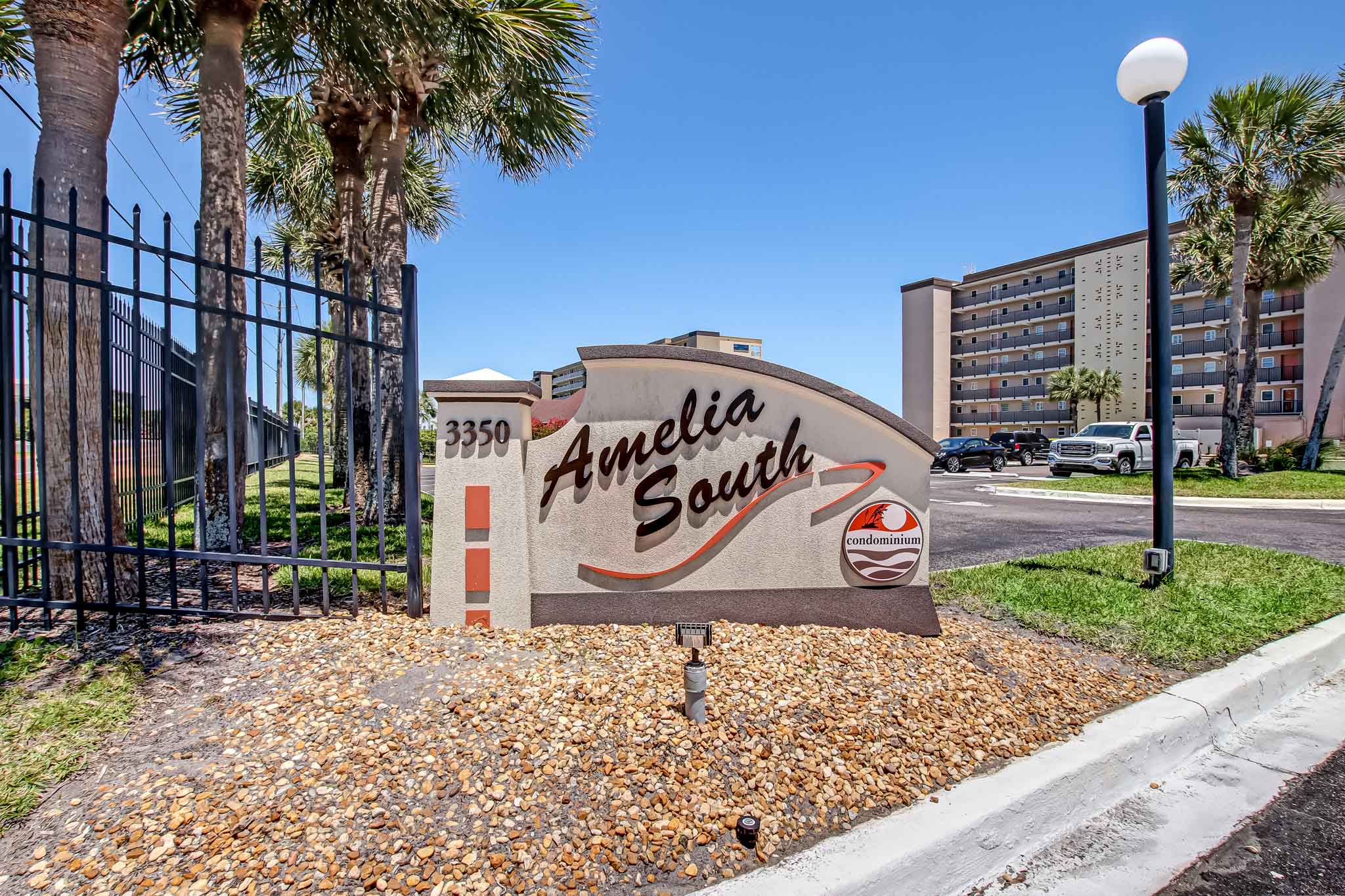 Amelia South Condominiums
