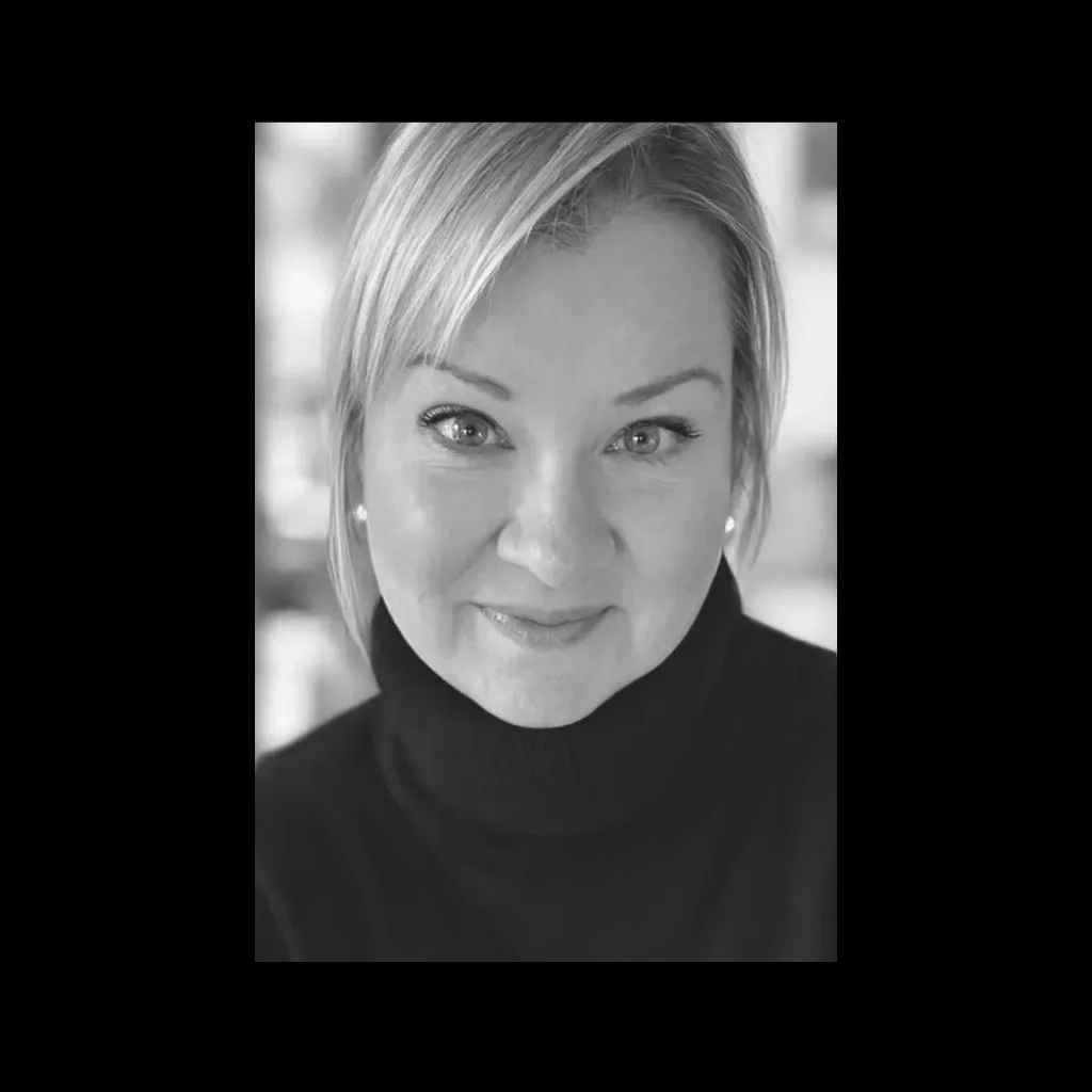 Carrie Nenonen, Realtor