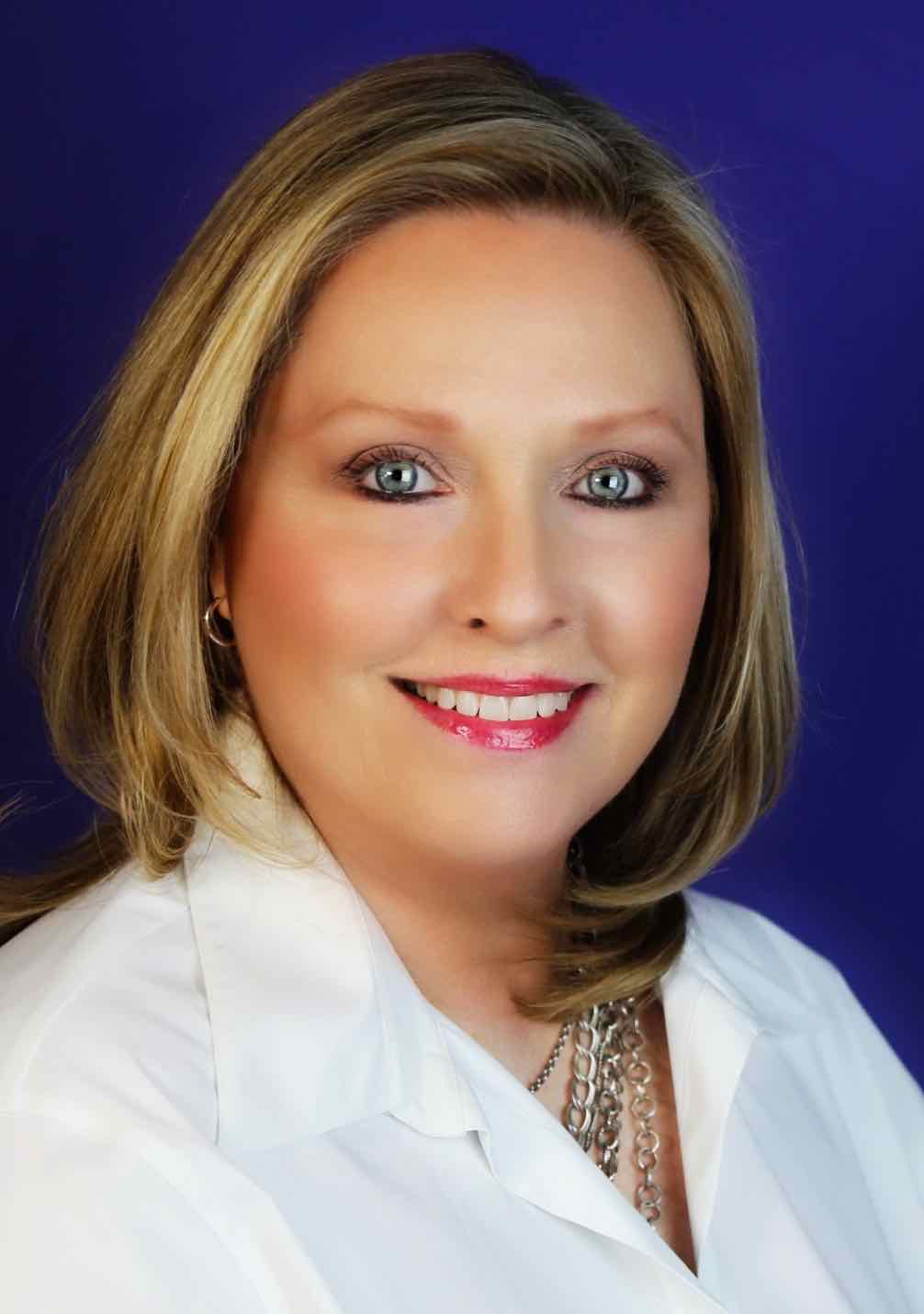 Julianne Lesniak