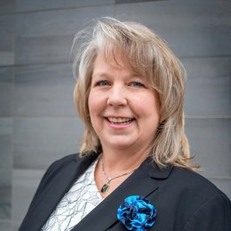 RaeAnne Chamberlin